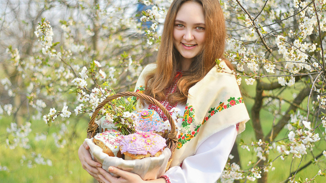 How to Build the Perfect Easter Basket for Adults?