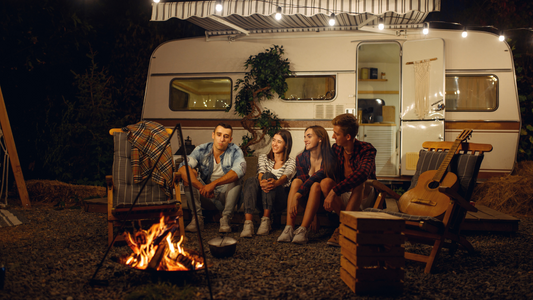 How to Host the Best Bonfire Party Your Friends Have Ever Seen